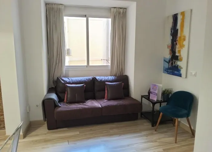 Lyrioshomes Uncibay Deluxe Apartamento